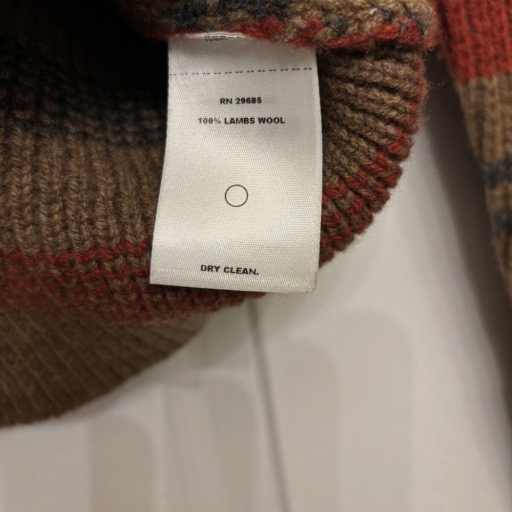 Pendleton 100% Lambs Wool Classic Native Design R… - image 8